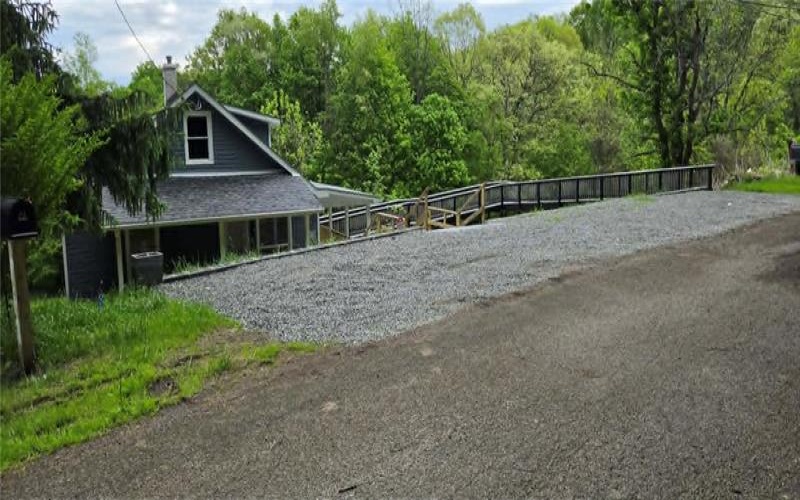 132 Cherry Tree Rd, Grindstone, 15442, 2 Bedrooms Bedrooms, ,1 BathroomBathrooms,Residential,For Sale,Cherry Tree Rd,1753519