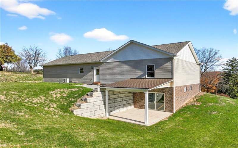 480 Matty, Rostraver, 15012, 3 Bedrooms Bedrooms, 8 Rooms Rooms,2 BathroomsBathrooms,Residential,For Sale,Matty,1753528