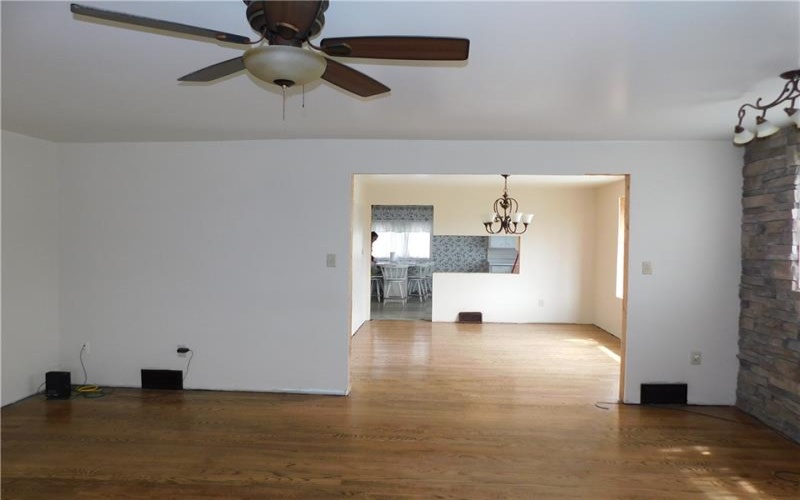 110 Holbert Stretch Road, Dilliner, 15327, 4 Bedrooms Bedrooms, 8 Rooms Rooms,1 BathroomBathrooms,Residential,For Sale,Holbert Stretch Road,1753534