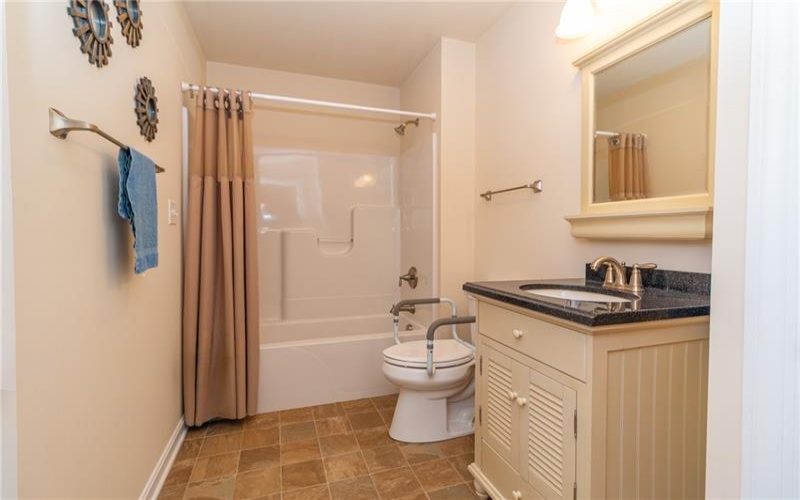 420 Chestnut Lane, Apollo, 15613, 2 Bedrooms Bedrooms, 8 Rooms Rooms,2 BathroomsBathrooms,Residential,For Sale,Chestnut Lane,1753552