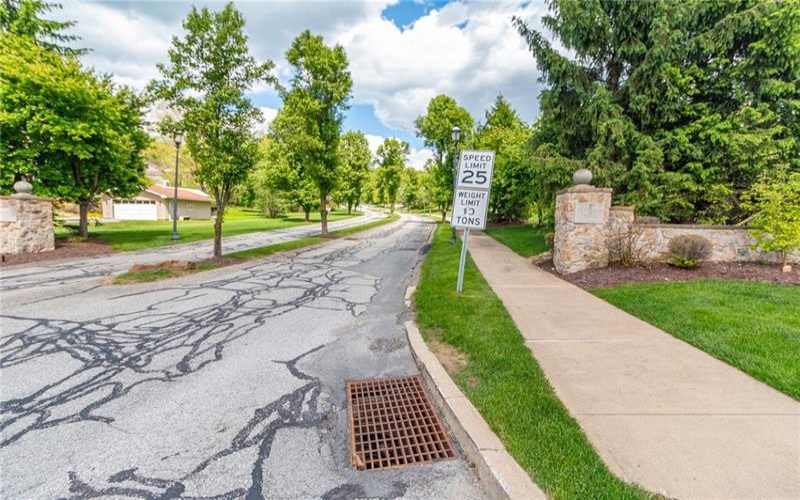 420 Chestnut Lane, Apollo, 15613, 2 Bedrooms Bedrooms, 8 Rooms Rooms,2 BathroomsBathrooms,Residential,For Sale,Chestnut Lane,1753552