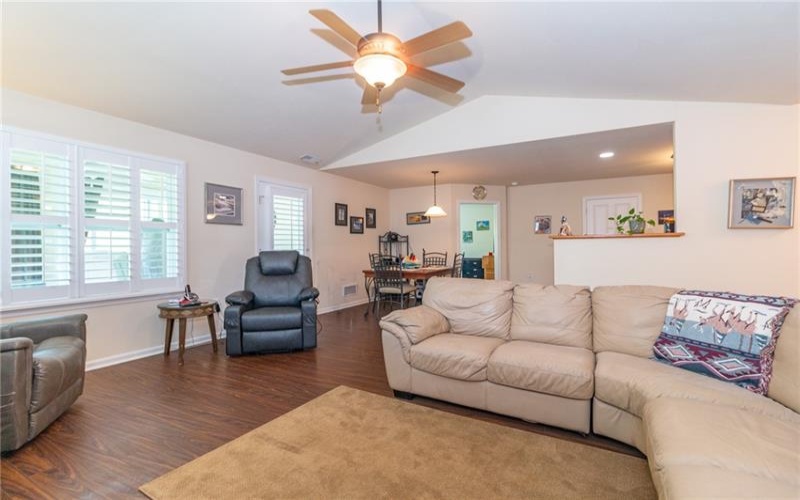 420 Chestnut Lane, Apollo, 15613, 2 Bedrooms Bedrooms, 8 Rooms Rooms,2 BathroomsBathrooms,Residential,For Sale,Chestnut Lane,1753552