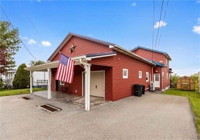 2650 National Pike, Scenery Hill, 15360, 4 Bedrooms Bedrooms, 12 Rooms Rooms,3 BathroomsBathrooms,Residential,For Sale,National Pike,1753560