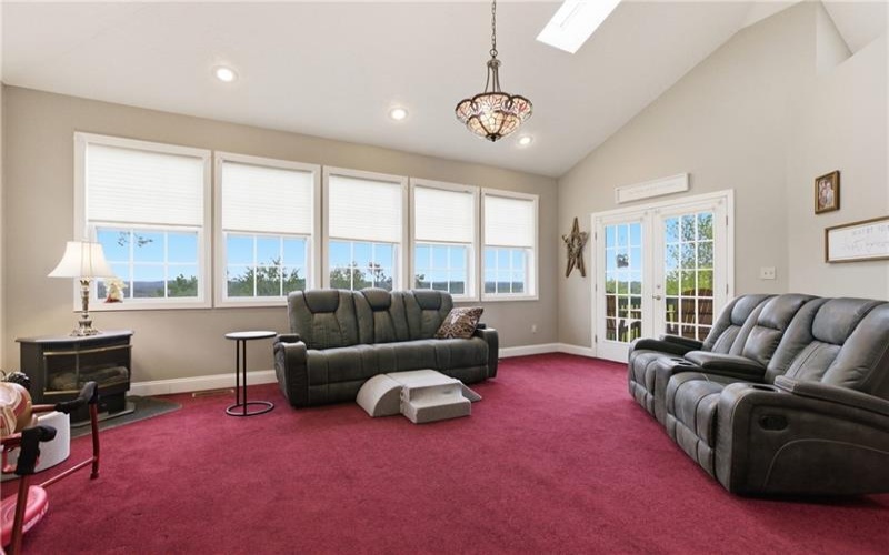 2650 National Pike, Scenery Hill, 15360, 4 Bedrooms Bedrooms, 12 Rooms Rooms,3 BathroomsBathrooms,Residential,For Sale,National Pike,1753560