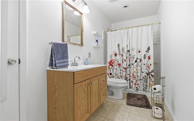 2650 National Pike, Scenery Hill, 15360, 4 Bedrooms Bedrooms, 12 Rooms Rooms,3 BathroomsBathrooms,Residential,For Sale,National Pike,1753560