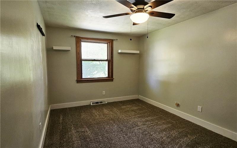 322 Chelsea Dr, Greensburg, 15601, 3 Bedrooms Bedrooms, 10 Rooms Rooms,2 BathroomsBathrooms,Residential,For Sale,Chelsea Dr,1753580