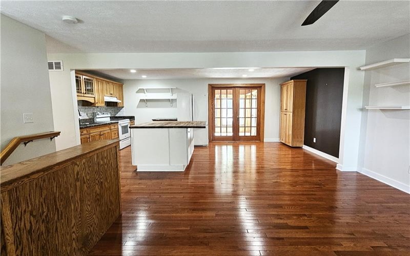 322 Chelsea Dr, Greensburg, 15601, 3 Bedrooms Bedrooms, 10 Rooms Rooms,2 BathroomsBathrooms,Residential,For Sale,Chelsea Dr,1753580