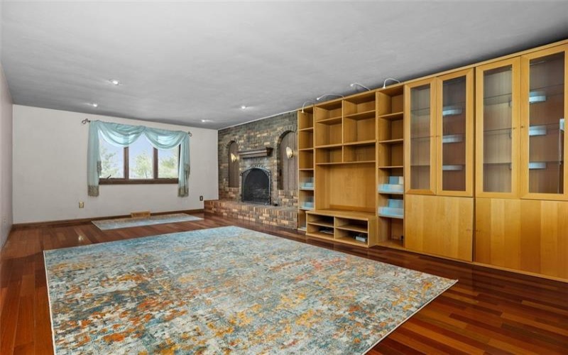 462 Adele Drive, Irwin, 15642, 3 Bedrooms Bedrooms, 9 Rooms Rooms,2.1 BathroomsBathrooms,Residential,For Sale,Adele Drive,1738263