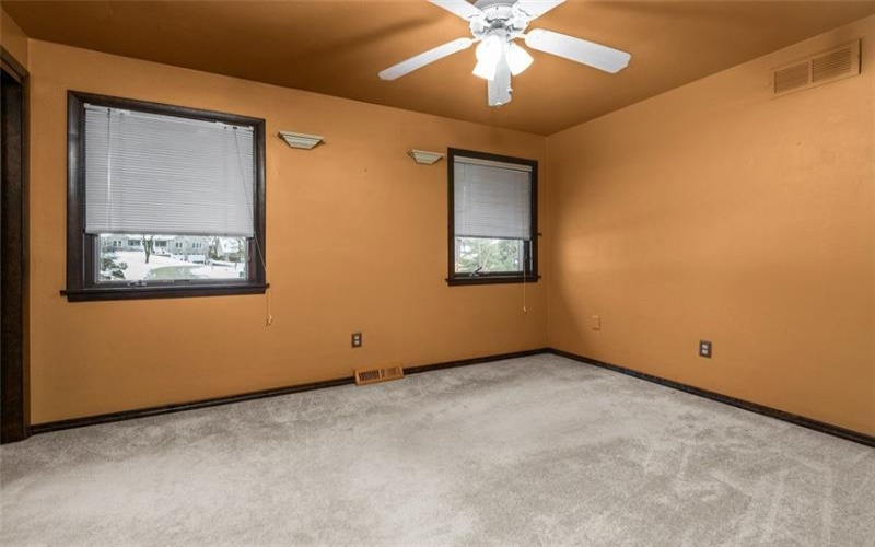462 Adele Drive, Irwin, 15642, 3 Bedrooms Bedrooms, 9 Rooms Rooms,2.1 BathroomsBathrooms,Residential,For Sale,Adele Drive,1738263