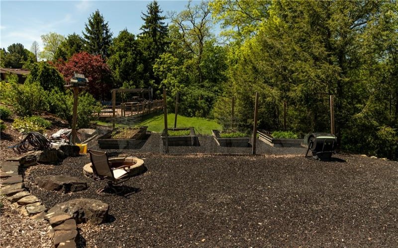 462 Adele Drive, Irwin, 15642, 3 Bedrooms Bedrooms, 9 Rooms Rooms,2.1 BathroomsBathrooms,Residential,For Sale,Adele Drive,1738263