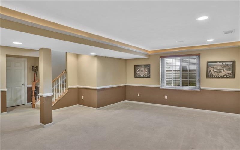 1003 Timber Run Dr, Mc Donald, 15057, 4 Bedrooms Bedrooms, 12 Rooms Rooms,2.2 BathroomsBathrooms,Residential,For Sale,Timber Run Dr,1752586