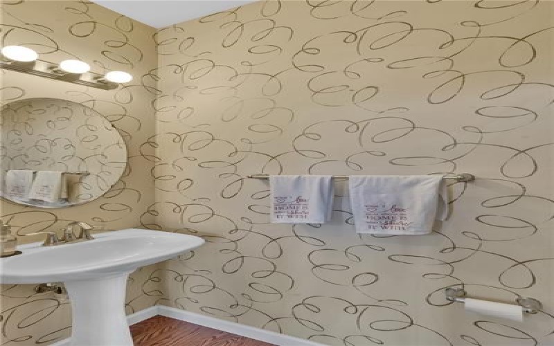 1003 Timber Run Dr, Mc Donald, 15057, 4 Bedrooms Bedrooms, 12 Rooms Rooms,2.2 BathroomsBathrooms,Residential,For Sale,Timber Run Dr,1752586