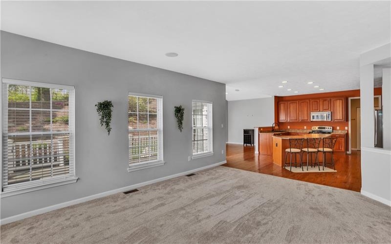 1003 Timber Run Dr, Mc Donald, 15057, 4 Bedrooms Bedrooms, 12 Rooms Rooms,2.2 BathroomsBathrooms,Residential,For Sale,Timber Run Dr,1752586