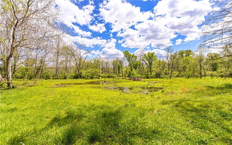 324 Fenfield Dr, Latrobe, 15650, 3 Bedrooms Bedrooms, ,1.1 BathroomsBathrooms,Residential,For Sale,Fenfield Dr,1752993