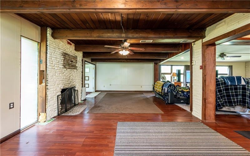 324 Fenfield Dr, Latrobe, 15650, 3 Bedrooms Bedrooms, ,1.1 BathroomsBathrooms,Residential,For Sale,Fenfield Dr,1752993