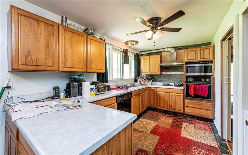 324 Fenfield Dr, Latrobe, 15650, 3 Bedrooms Bedrooms, ,1.1 BathroomsBathrooms,Residential,For Sale,Fenfield Dr,1752993