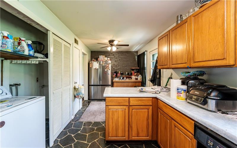 324 Fenfield Dr, Latrobe, 15650, 3 Bedrooms Bedrooms, ,1.1 BathroomsBathrooms,Residential,For Sale,Fenfield Dr,1752993