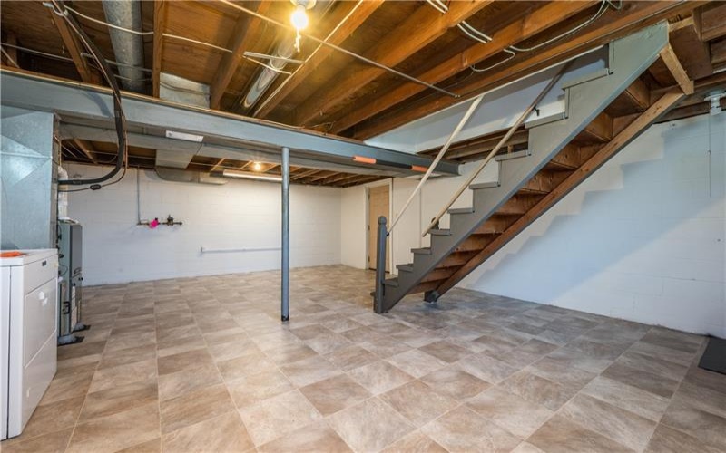 101 Meadow St, McMurray, 15317, 3 Bedrooms Bedrooms, 7 Rooms Rooms,1.1 BathroomsBathrooms,Residential,For Sale,Meadow St,1753177