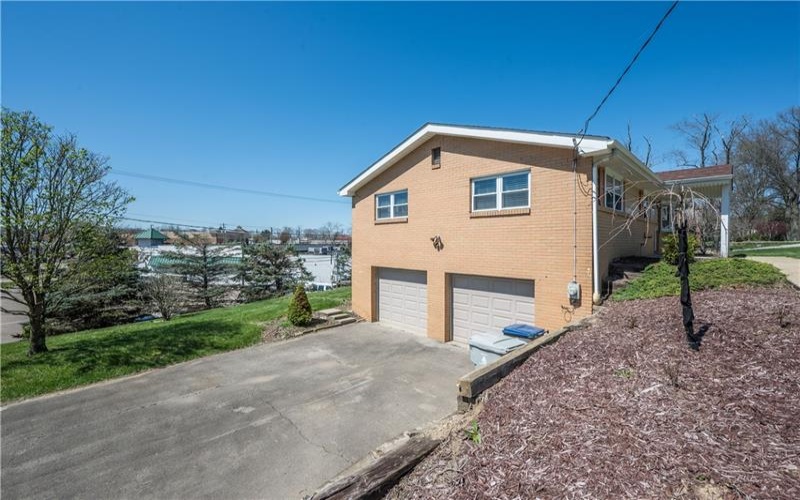 101 Meadow St, McMurray, 15317, 3 Bedrooms Bedrooms, 7 Rooms Rooms,1.1 BathroomsBathrooms,Residential,For Sale,Meadow St,1753177
