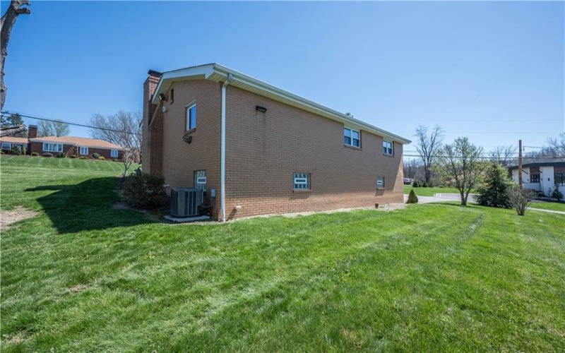101 Meadow St, McMurray, 15317, 3 Bedrooms Bedrooms, 7 Rooms Rooms,1.1 BathroomsBathrooms,Residential,For Sale,Meadow St,1753177