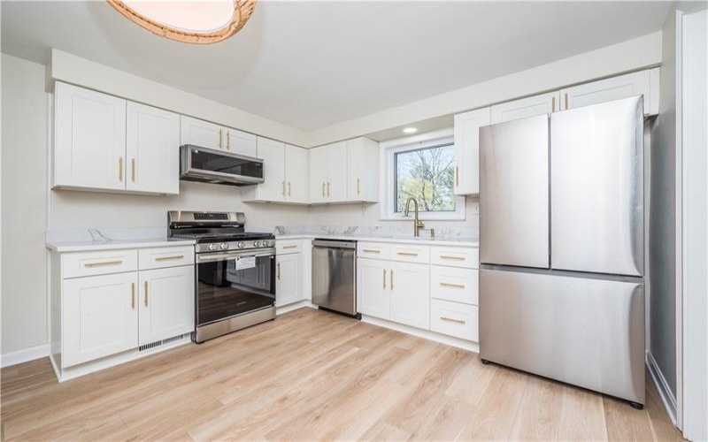 101 Meadow St, McMurray, 15317, 3 Bedrooms Bedrooms, 7 Rooms Rooms,1.1 BathroomsBathrooms,Residential,For Sale,Meadow St,1753177