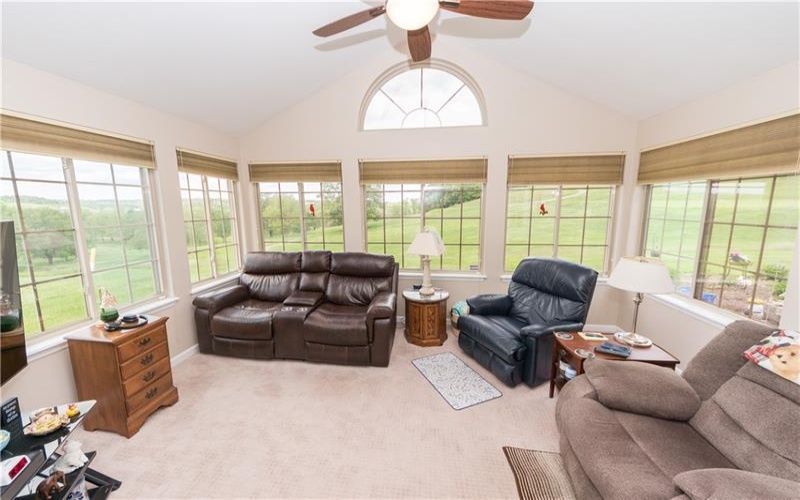 1905 Golf Course Dr, Washington, 15301, 2 Bedrooms Bedrooms, 9 Rooms Rooms,2 BathroomsBathrooms,Residential,For Sale,Golf Course Dr,1753296