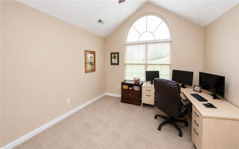1905 Golf Course Dr, Washington, 15301, 2 Bedrooms Bedrooms, 9 Rooms Rooms,2 BathroomsBathrooms,Residential,For Sale,Golf Course Dr,1753296