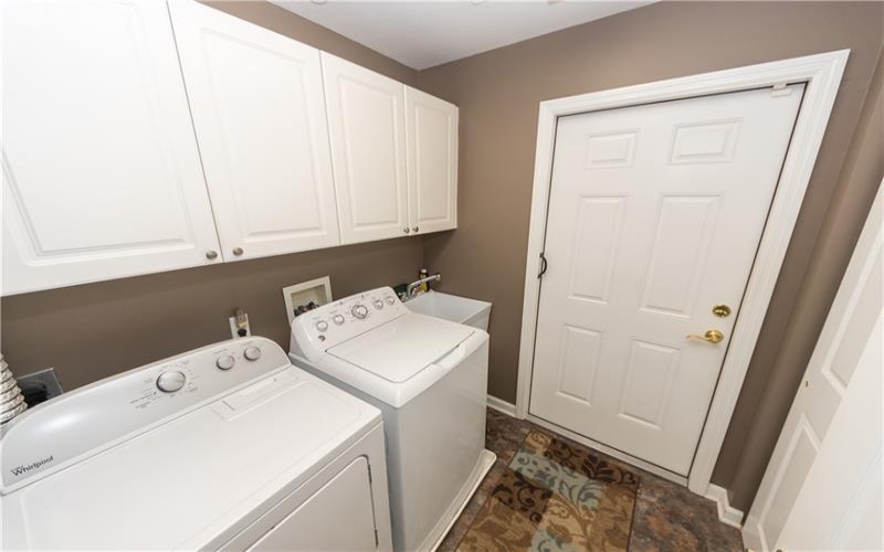1905 Golf Course Dr, Washington, 15301, 2 Bedrooms Bedrooms, 9 Rooms Rooms,2 BathroomsBathrooms,Residential,For Sale,Golf Course Dr,1753296