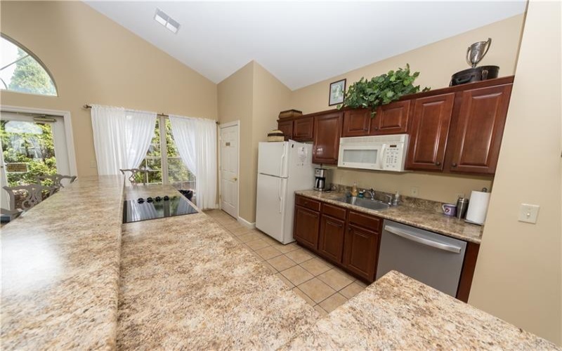 1905 Golf Course Dr, Washington, 15301, 2 Bedrooms Bedrooms, 9 Rooms Rooms,2 BathroomsBathrooms,Residential,For Sale,Golf Course Dr,1753296