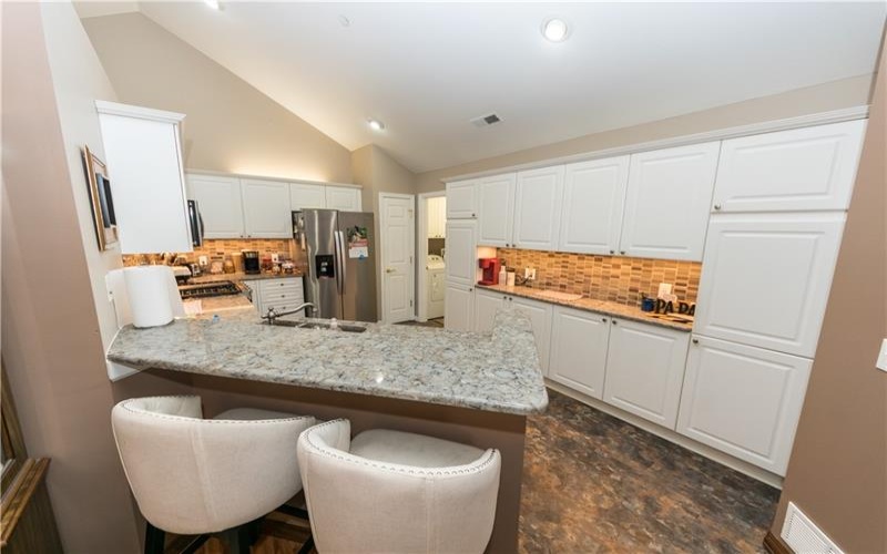 1905 Golf Course Dr, Washington, 15301, 2 Bedrooms Bedrooms, 9 Rooms Rooms,2 BathroomsBathrooms,Residential,For Sale,Golf Course Dr,1753296