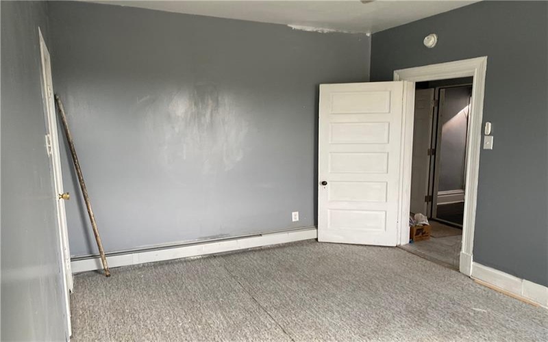 348 Pennsylvania Ave, Greensburg, 15601, 2 Bedrooms Bedrooms, ,1 BathroomBathrooms,Lease,For Rent,Pennsylvania Ave,1753387