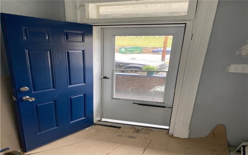348 Pennsylvania Ave, Greensburg, 15601, 2 Bedrooms Bedrooms, ,1 BathroomBathrooms,Lease,For Rent,Pennsylvania Ave,1753387