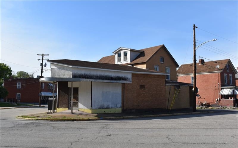 537 5 th St, Jeanette, 15644, ,Commercial-industrial-business,For Sale,5 th St,1753575