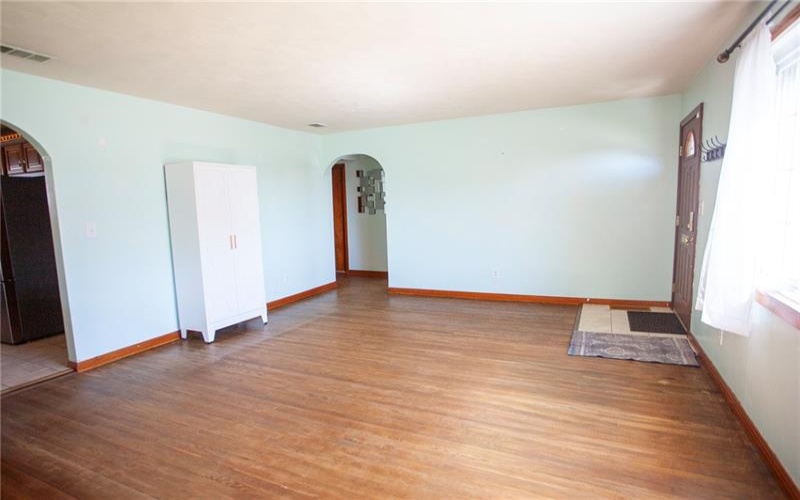 521 Turney St, Greensburg, 15601, 3 Bedrooms Bedrooms, ,2 BathroomsBathrooms,Residential,For Sale,Turney St,1753656