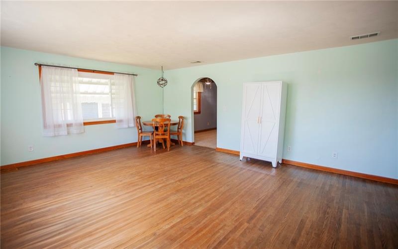 521 Turney St, Greensburg, 15601, 3 Bedrooms Bedrooms, ,2 BathroomsBathrooms,Residential,For Sale,Turney St,1753656