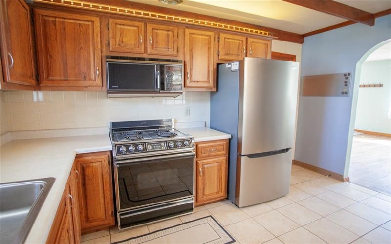 521 Turney St, Greensburg, 15601, 3 Bedrooms Bedrooms, ,2 BathroomsBathrooms,Residential,For Sale,Turney St,1753656