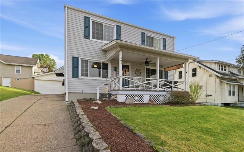 1504 7th St, New Kensington, 15068, 3 Bedrooms Bedrooms, 7 Rooms Rooms,1.1 BathroomsBathrooms,Residential,For Sale,7th St,1753671