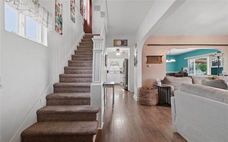 1504 7th St, New Kensington, 15068, 3 Bedrooms Bedrooms, 7 Rooms Rooms,1.1 BathroomsBathrooms,Residential,For Sale,7th St,1753671