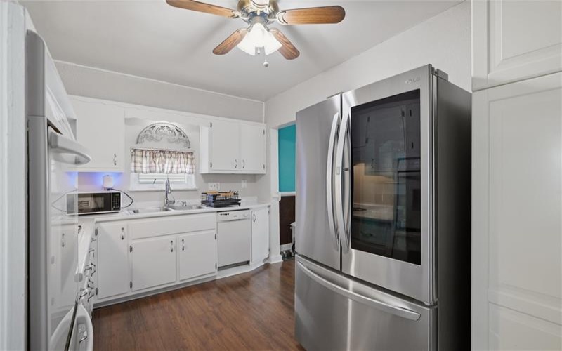 1504 7th St, New Kensington, 15068, 3 Bedrooms Bedrooms, 7 Rooms Rooms,1.1 BathroomsBathrooms,Residential,For Sale,7th St,1753671