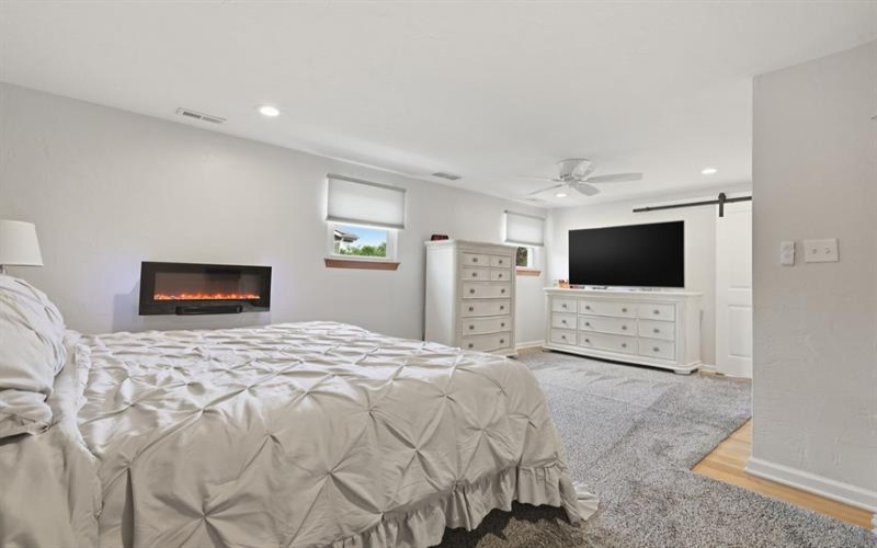 4209 Frederick DRIVE, New Kensington, 15068, 3 Bedrooms Bedrooms, 11 Rooms Rooms,2.1 BathroomsBathrooms,Residential,For Sale,Frederick,1753681
