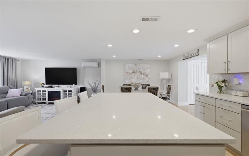 4209 Frederick DRIVE, New Kensington, 15068, 3 Bedrooms Bedrooms, 11 Rooms Rooms,2.1 BathroomsBathrooms,Residential,For Sale,Frederick,1753681