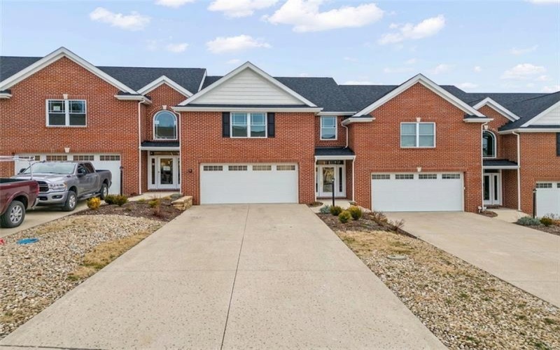 108 Anderson Station, Venetia, 15367, 3 Bedrooms Bedrooms, 10 Rooms Rooms,2.1 BathroomsBathrooms,Residential,For Sale,Anderson Station,1737439