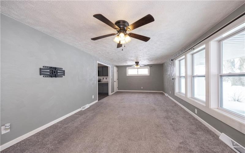 1020 Roosevelt Way, New Alexandria, 15670, 3 Bedrooms Bedrooms, ,2 BathroomsBathrooms,Residential,For Sale,Roosevelt Way,1739629