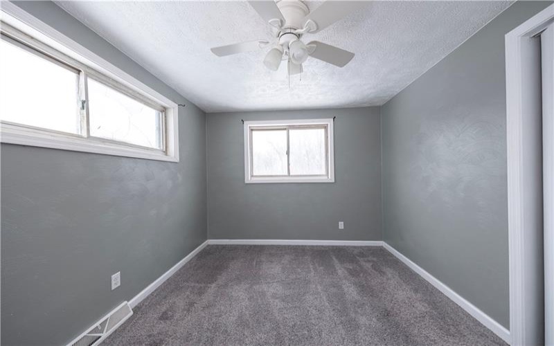 1020 Roosevelt Way, New Alexandria, 15670, 3 Bedrooms Bedrooms, ,2 BathroomsBathrooms,Residential,For Sale,Roosevelt Way,1739629