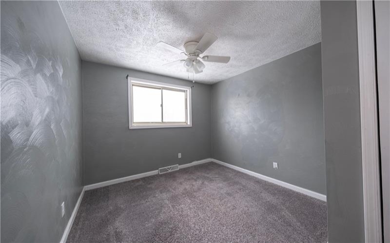 1020 Roosevelt Way, New Alexandria, 15670, 3 Bedrooms Bedrooms, ,2 BathroomsBathrooms,Residential,For Sale,Roosevelt Way,1739629