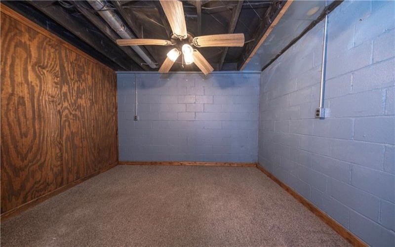 1020 Roosevelt Way, New Alexandria, 15670, 3 Bedrooms Bedrooms, ,2 BathroomsBathrooms,Residential,For Sale,Roosevelt Way,1739629