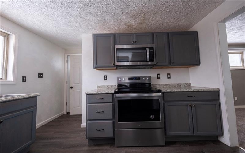 1020 Roosevelt Way, New Alexandria, 15670, 3 Bedrooms Bedrooms, ,2 BathroomsBathrooms,Residential,For Sale,Roosevelt Way,1739629