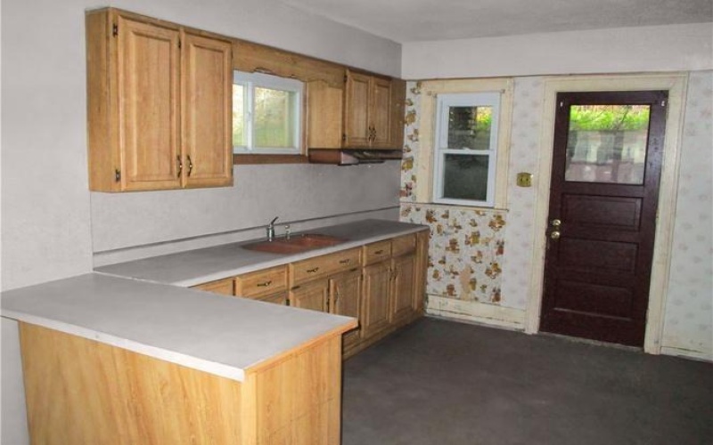 734 Messenger, Johnstown, 15902, 1 Bedroom Bedrooms, ,1 BathroomBathrooms,Residential,For Sale,Messenger,1747239