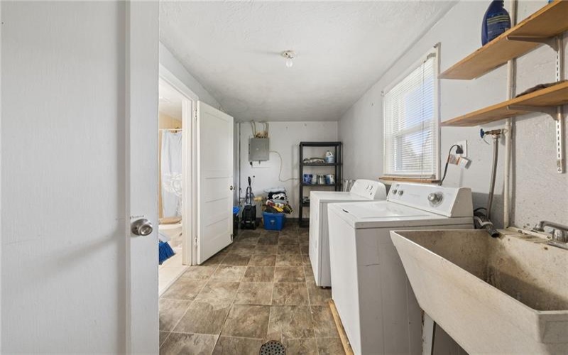 109 Florida Ave, New Kensington, 15068, 3 Bedrooms Bedrooms, ,2 BathroomsBathrooms,Residential,For Sale,Florida Ave,1753702