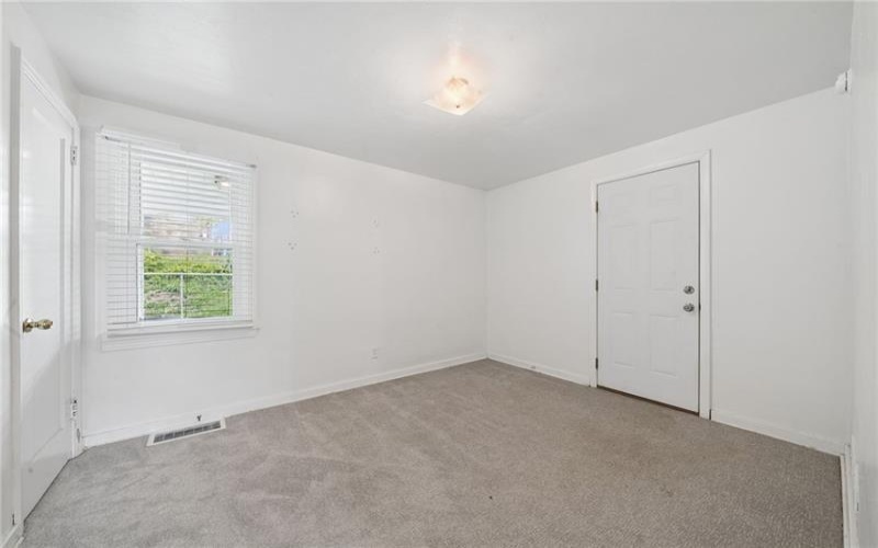 109 Florida Ave, New Kensington, 15068, 3 Bedrooms Bedrooms, ,2 BathroomsBathrooms,Residential,For Sale,Florida Ave,1753702